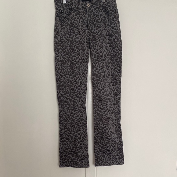Guess Black Leopard Print Flare Jeans - Picture 1 of 5